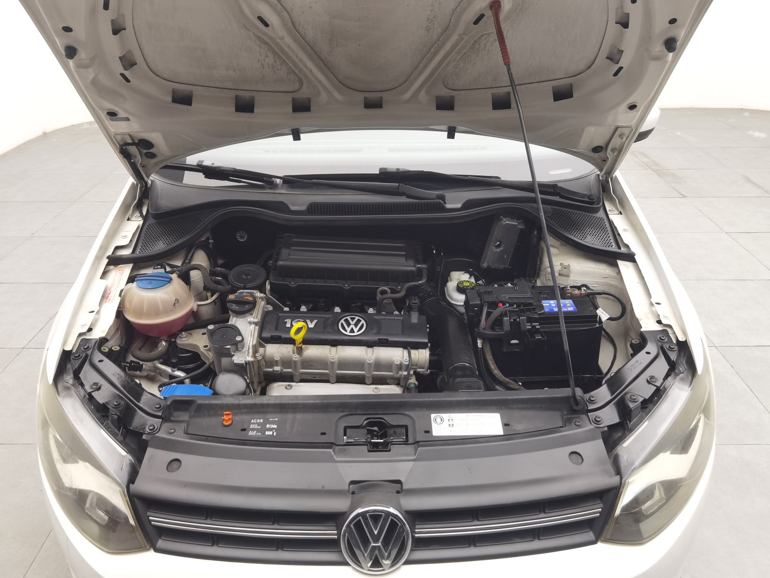 Used Volkswagen Polo 2013 1.6 MT