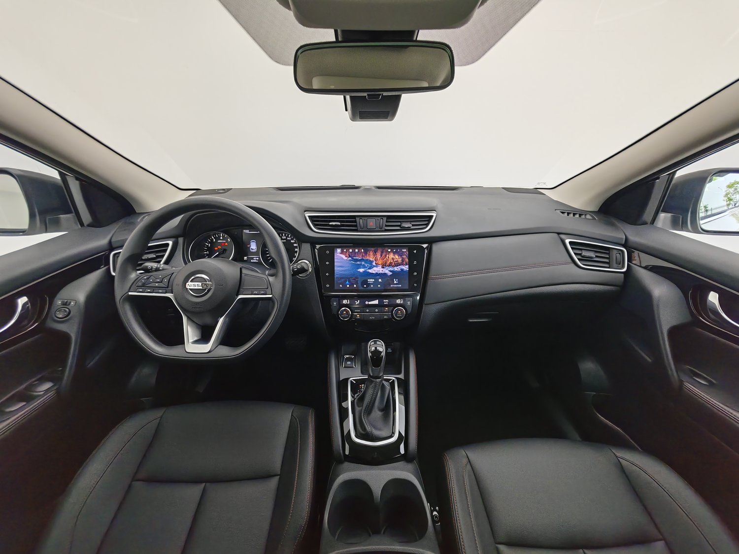 Used Nissan Qashqai 2022 2.0 AT