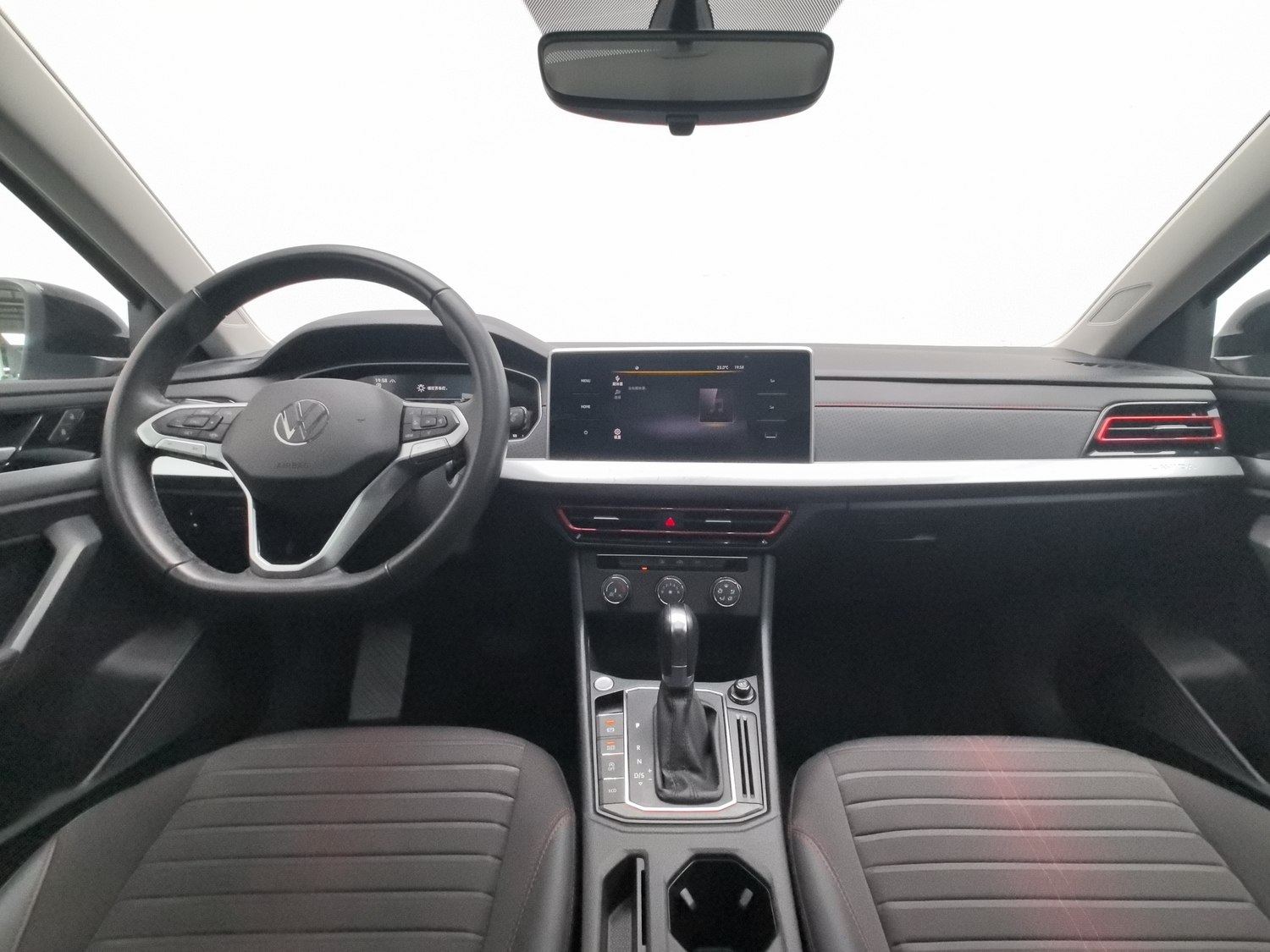 Used Volkswagen Lavida 2023 1.4 AT