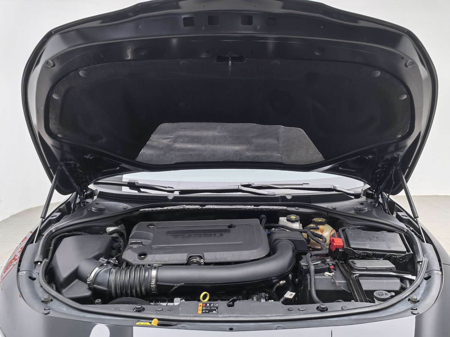 Used Buick LaCrosse 2022 2.0 AT