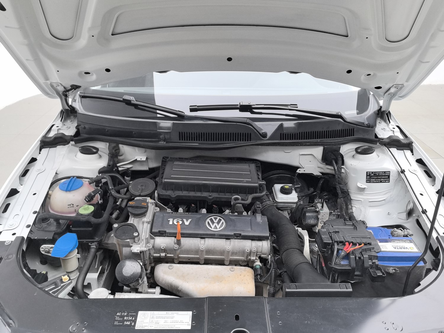 Used Volkswagen Bora 2014 1.6 MT