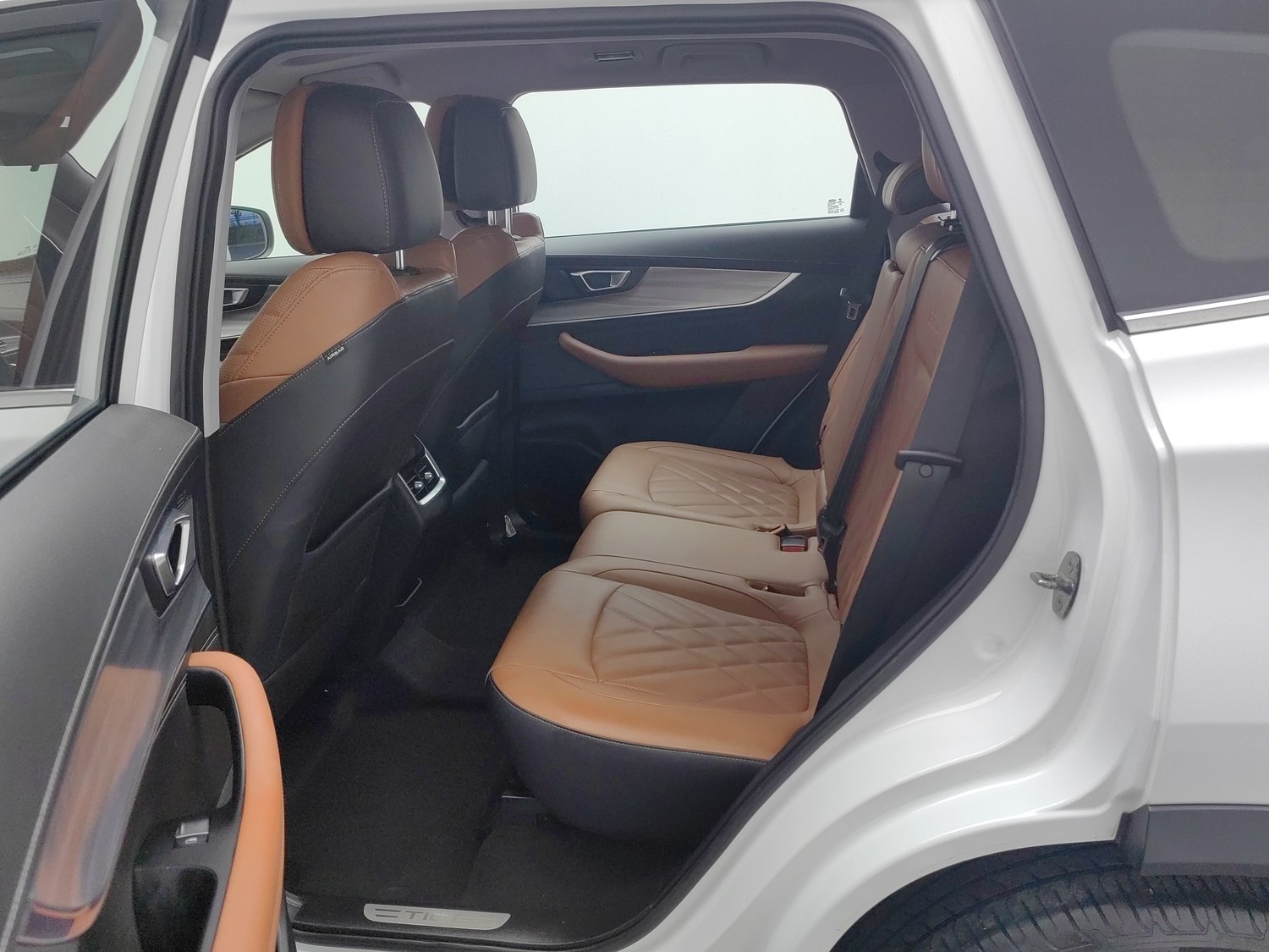 Used Chery Tiggo 8 PLUS 2021 1.6 AT