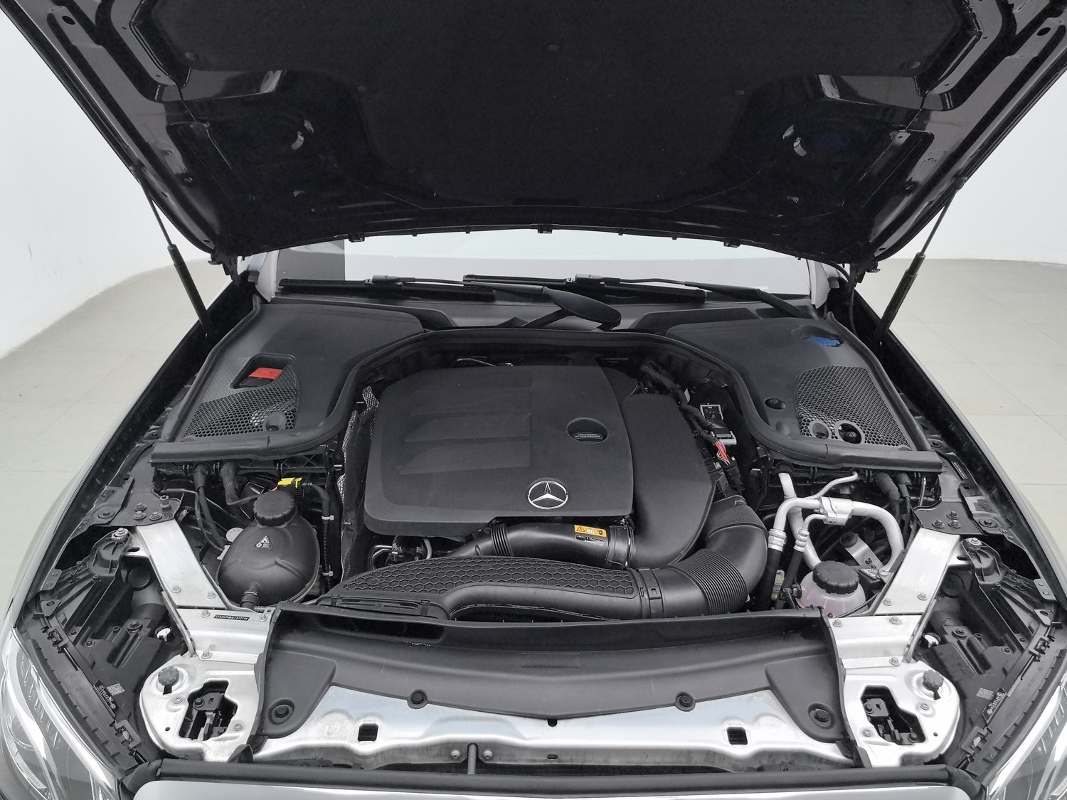 Used Mercedes-Benz E-Class 2020 1.5 AT