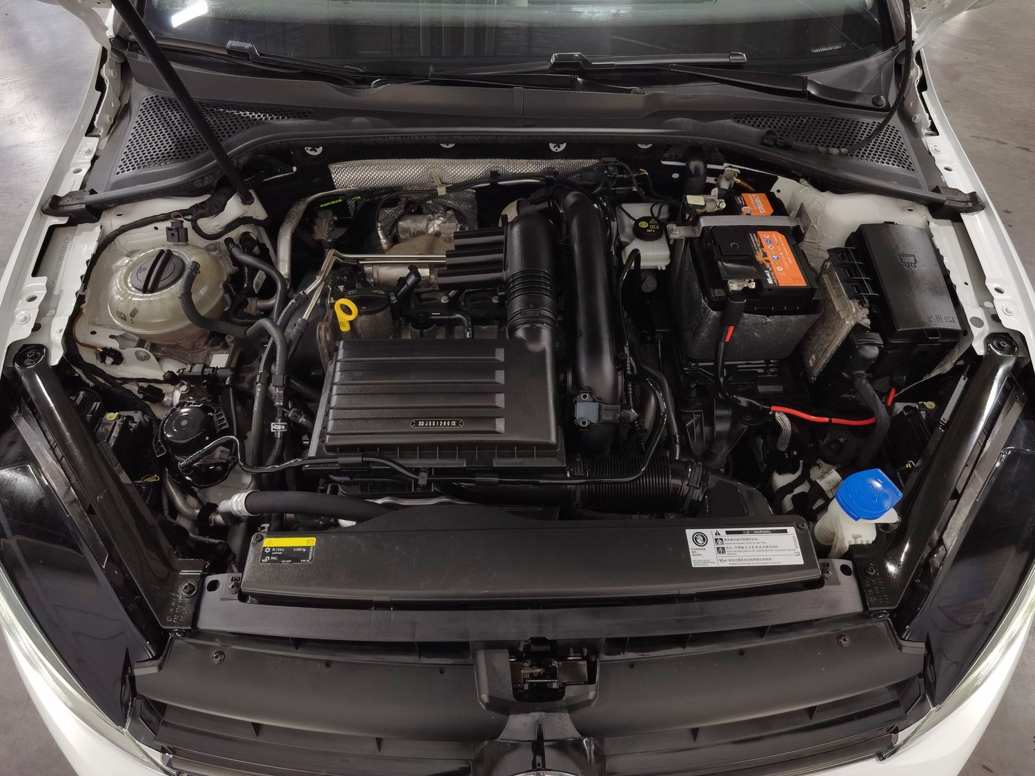 Used Volkswagen Golf 2020 1.4 AT