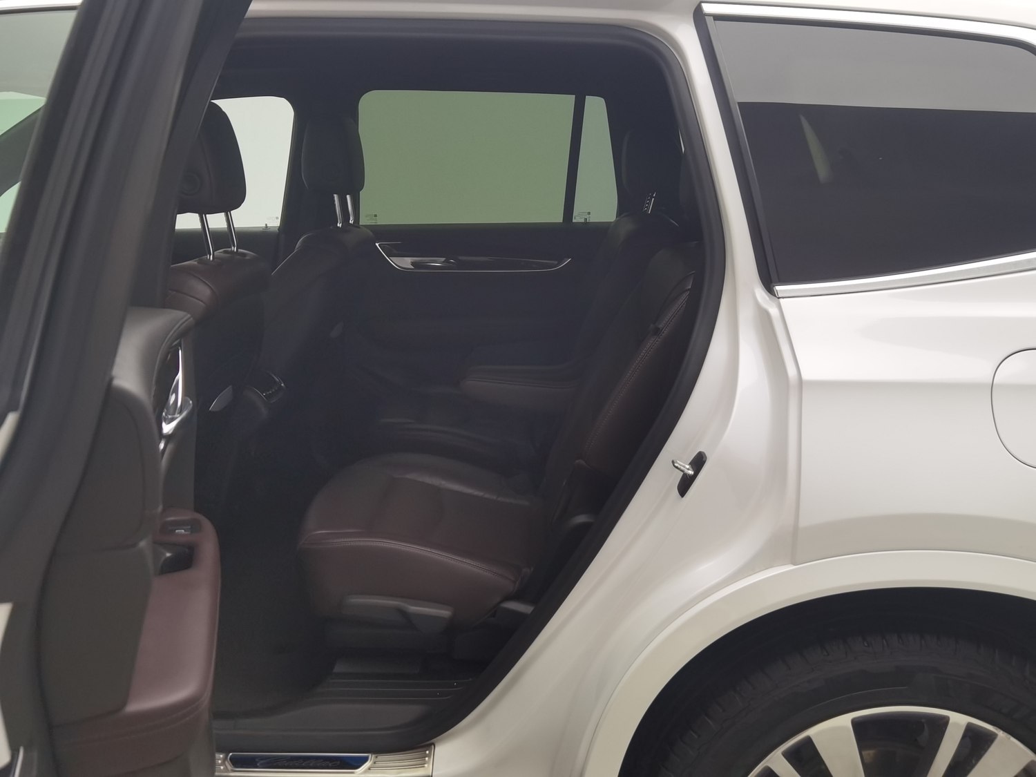 Used Cadillac XT6 2020 2.0 AT