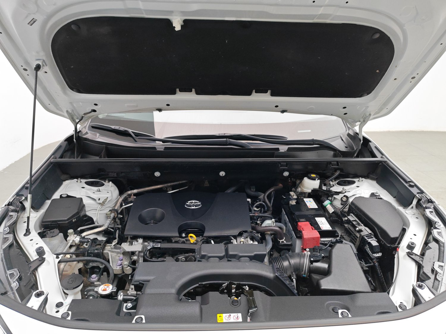 Used Toyota RAV4 2022 2.0 AT