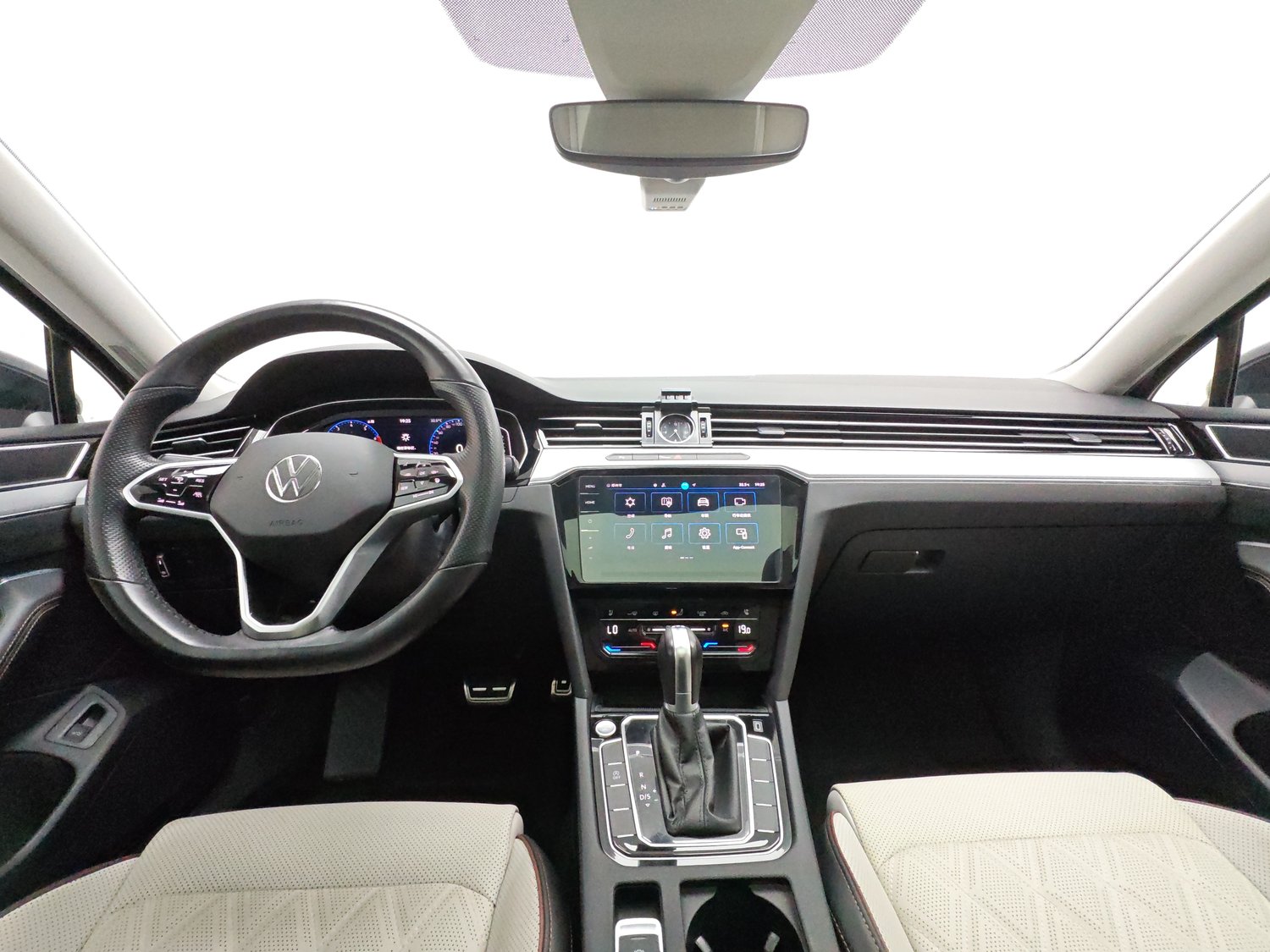 Used Volkswagen Magotan 2023 2.0 AT