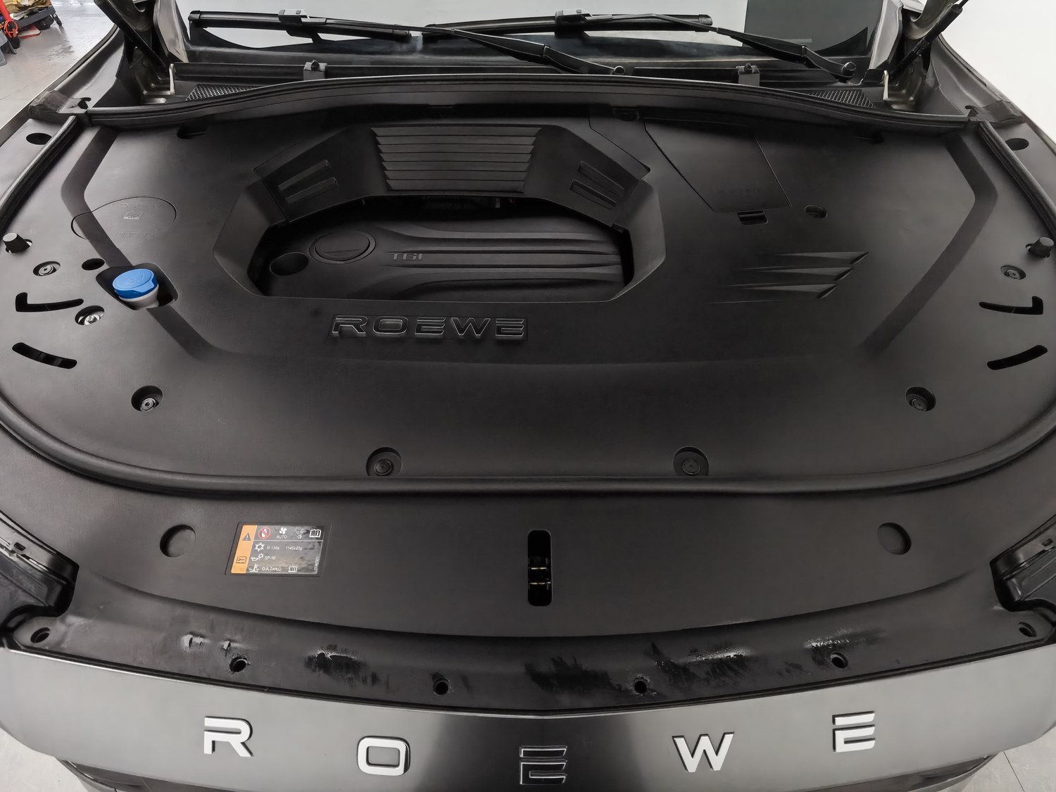 Used Roewe RX9 2023 2.0 AT