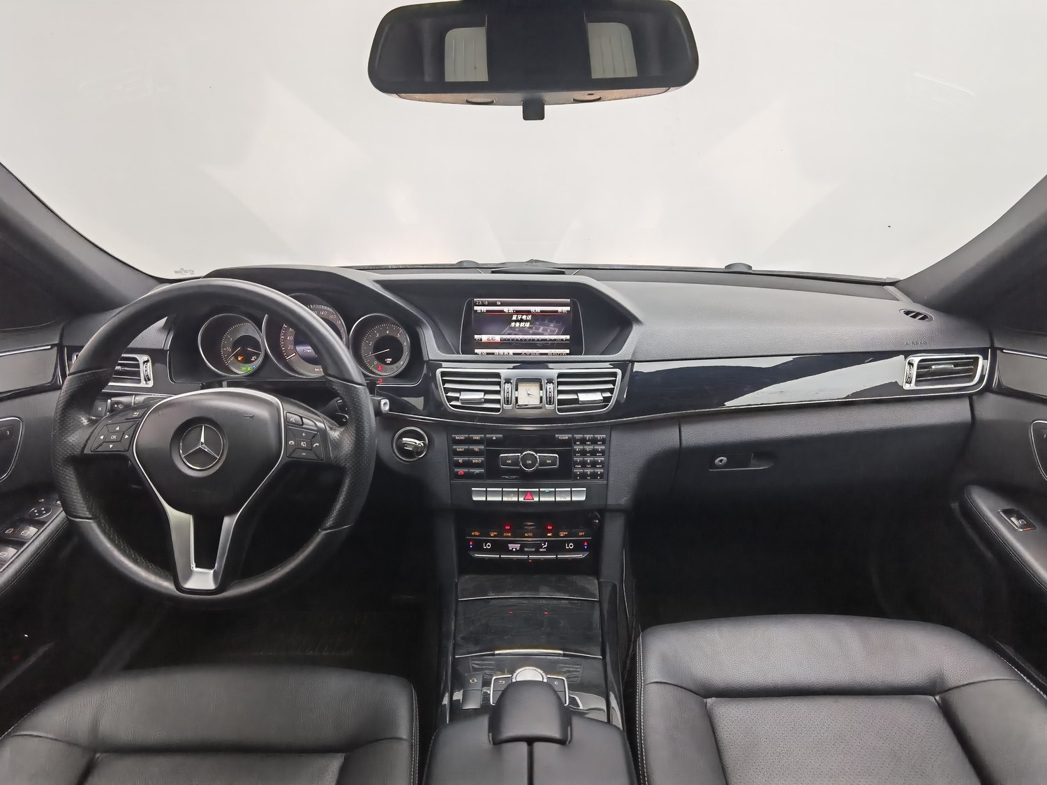 Used Mercedes-Benz E-Class 2014 1.8 AT