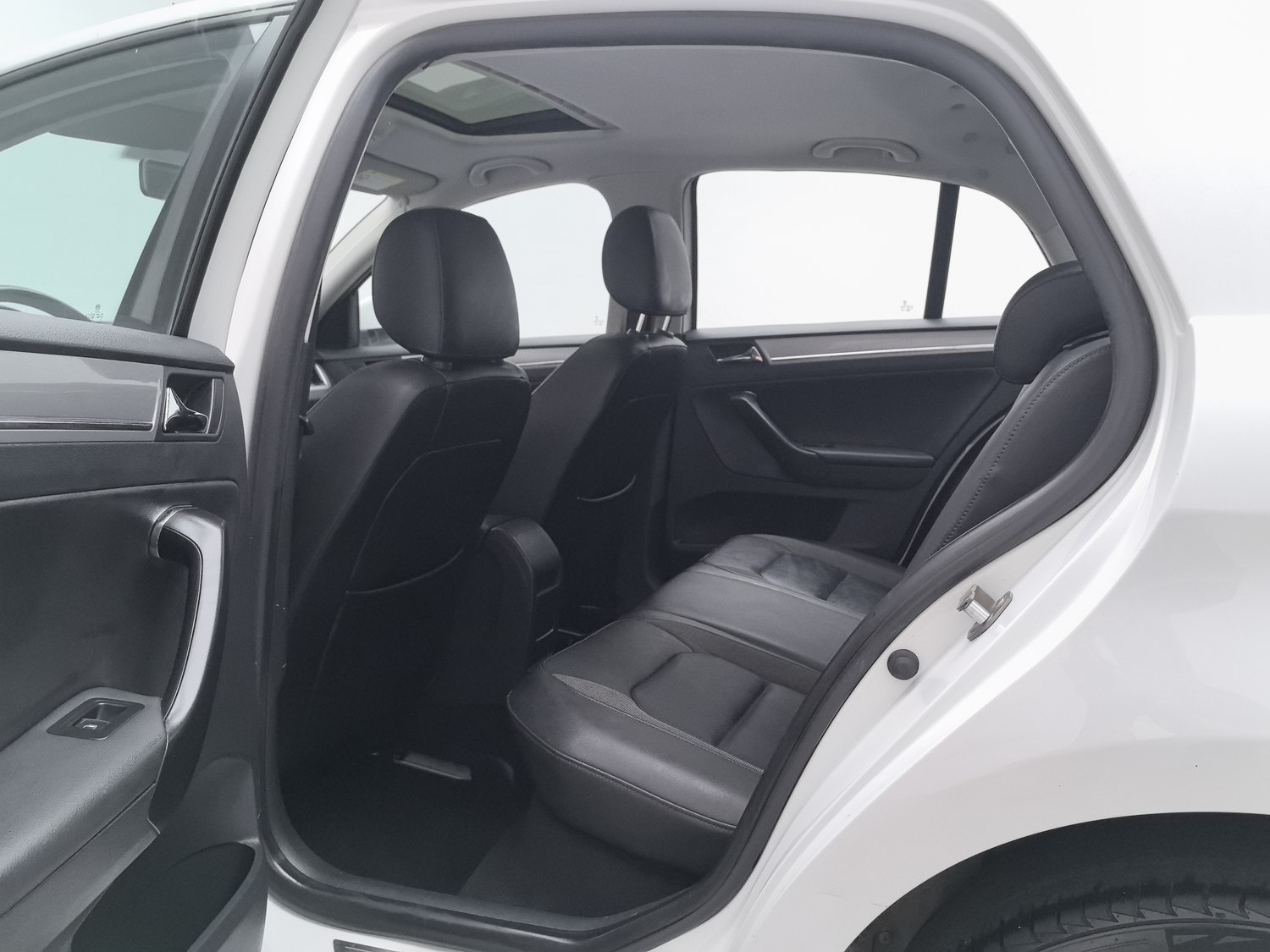 Used Volkswagen Bora 2014 1.6 MT
