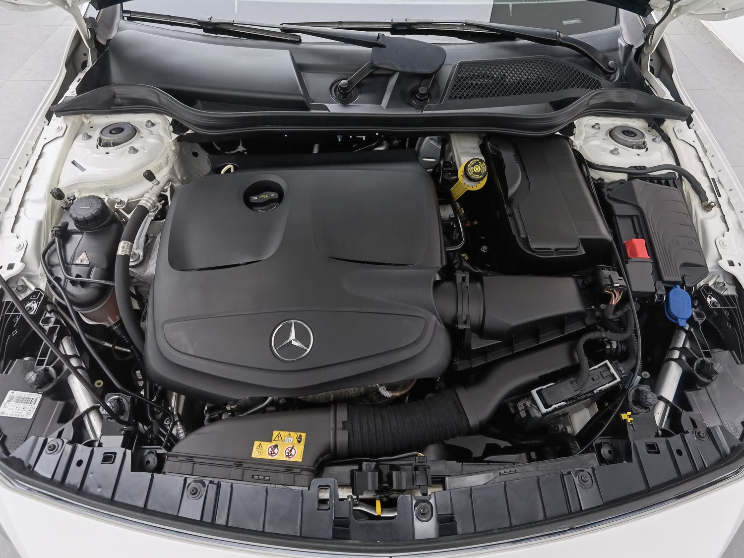 Used Mercedes-Benz GLA 2019 1.6 AT