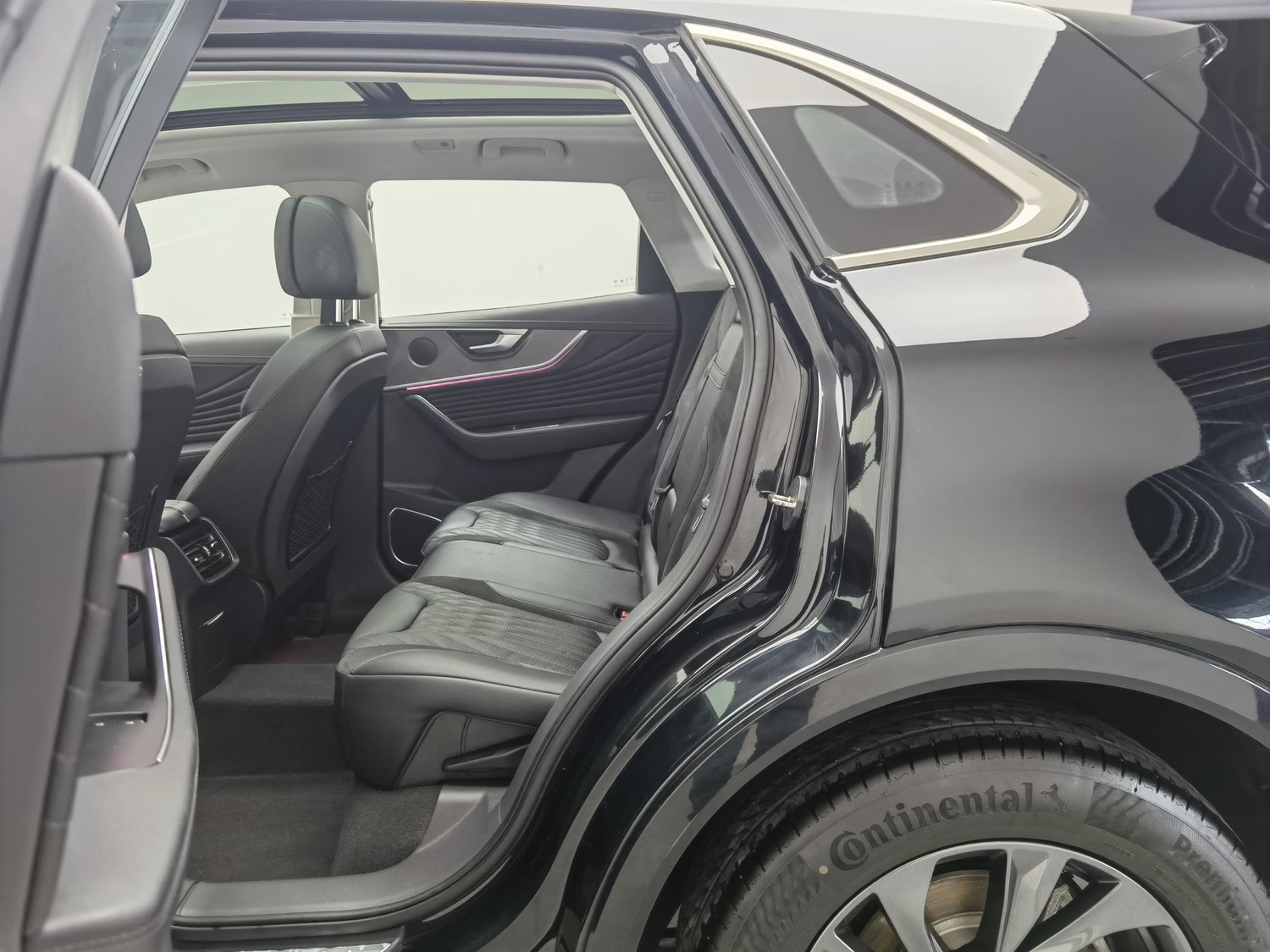 Used Hongqi HS5 2023 2.0 AT