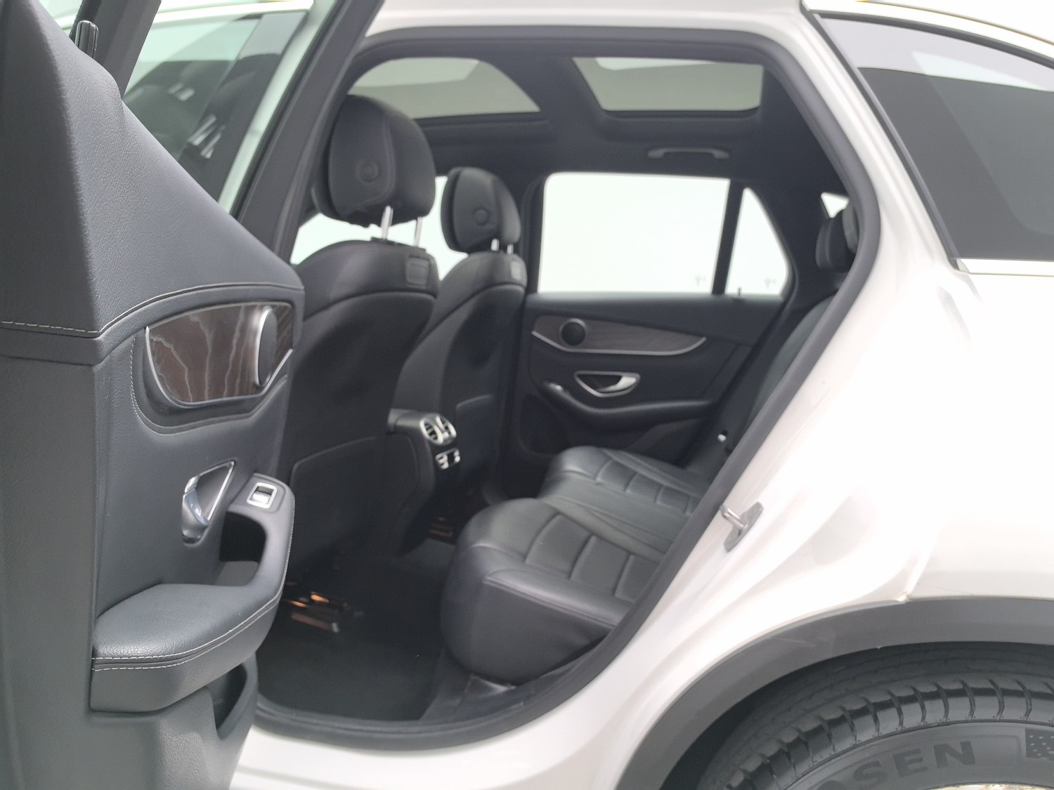 Used Mercedes-Benz GLC 2018 2.0 AT