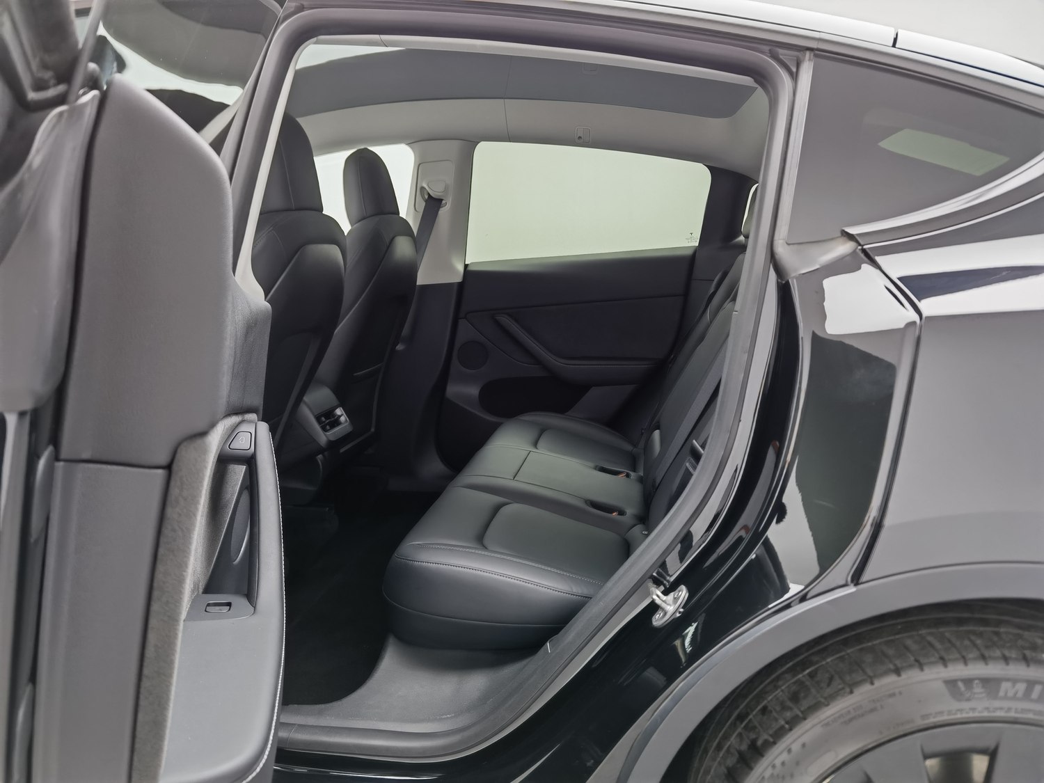 Used Tesla Model Y 2021