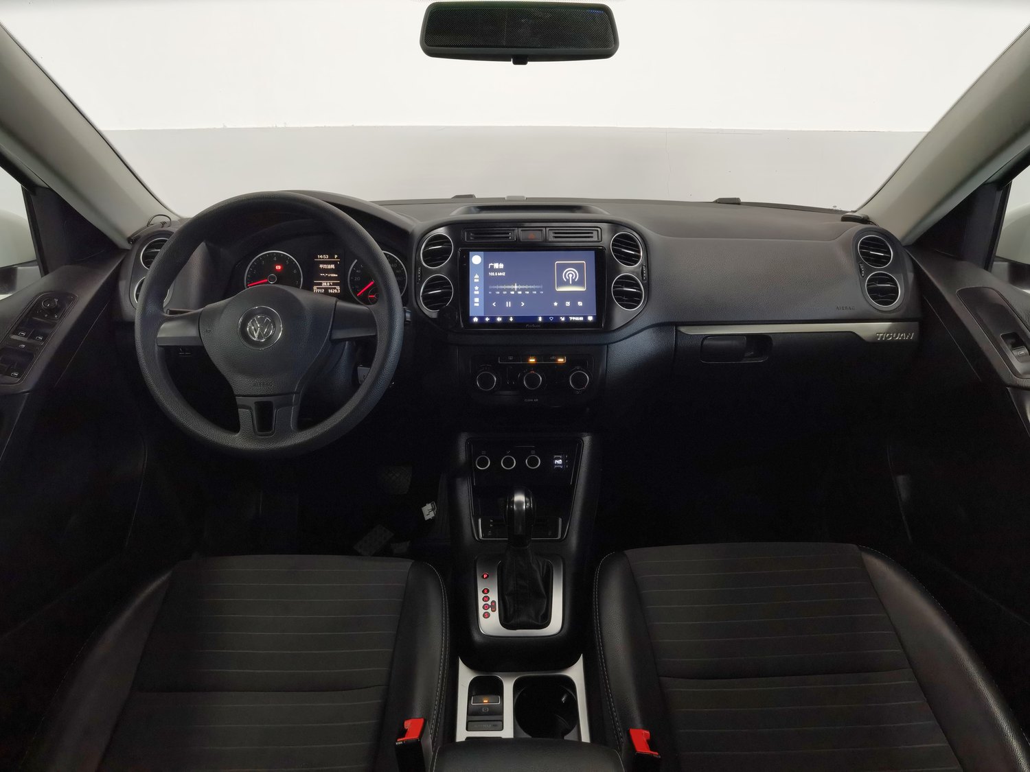 Used Volkswagen Tiguan 2017 1.8 AT