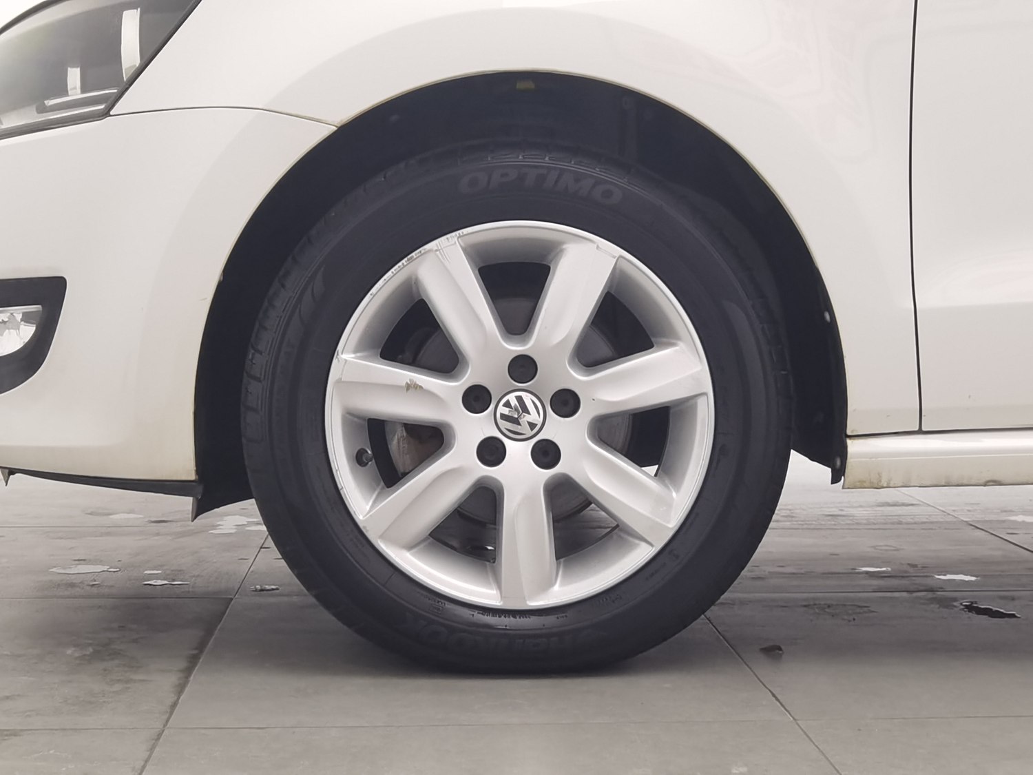 Used Volkswagen Polo 2013 1.6 MT