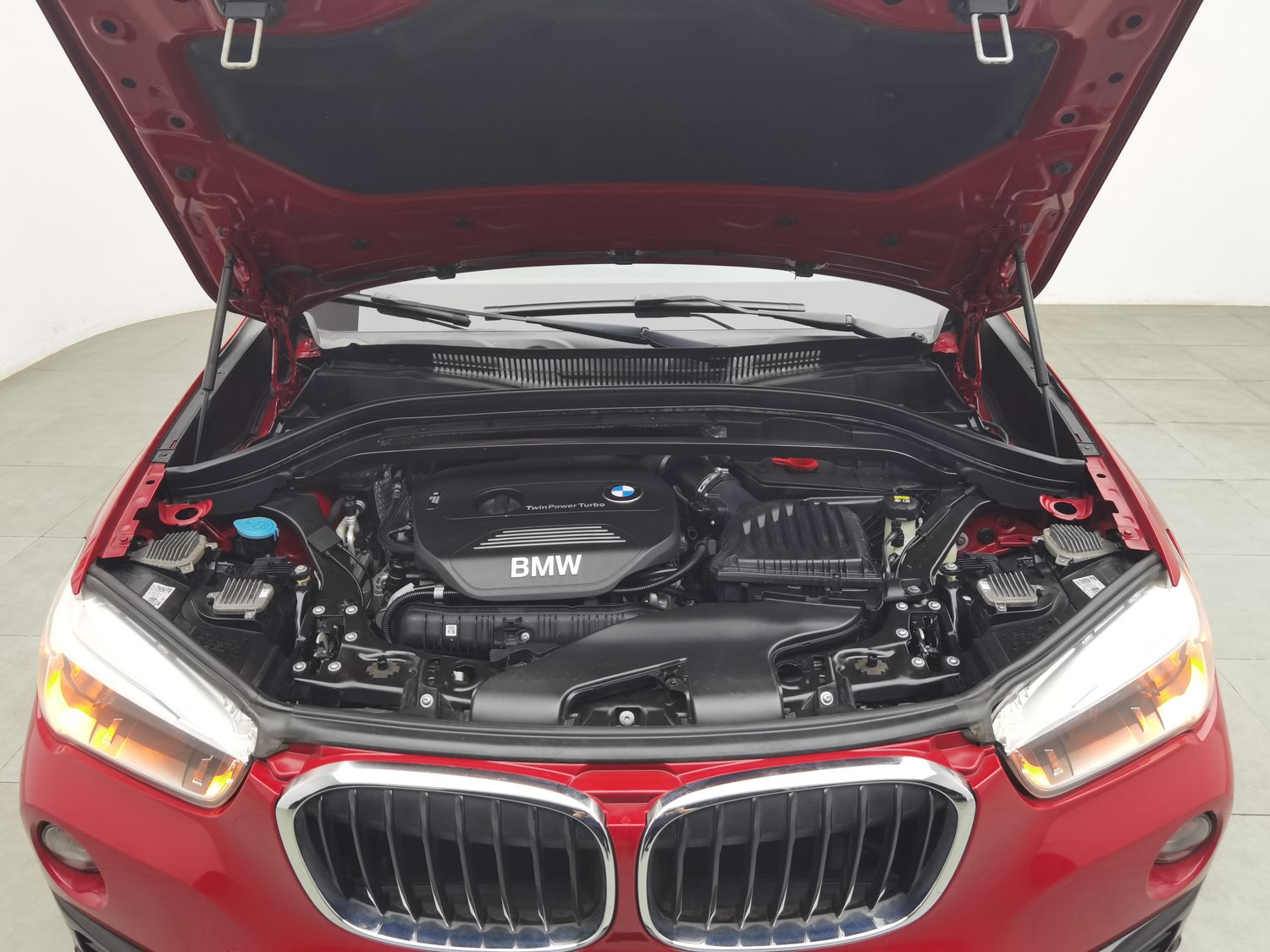 Used BMW X1 2016 2.0 AT