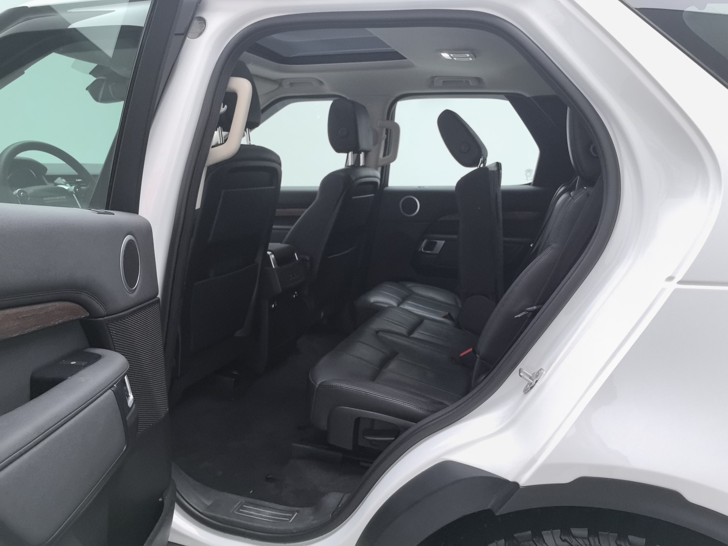 Used Land Rover Discovery 2017 3.0 AT
