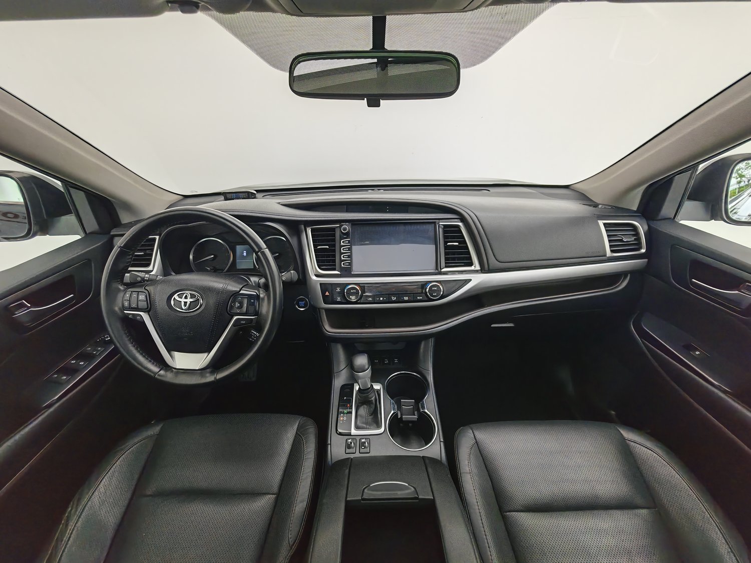 Used Toyota Highlander 2015 2.0 AT