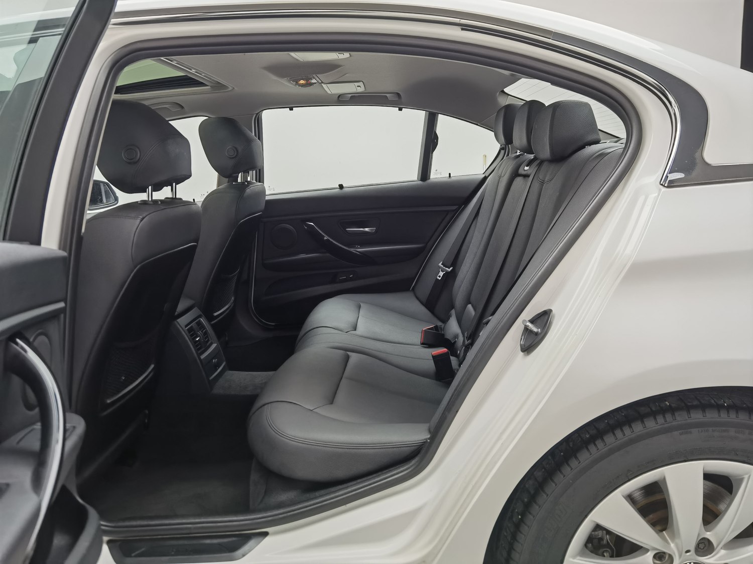 Used BMW THE3 2017 1.5 AT