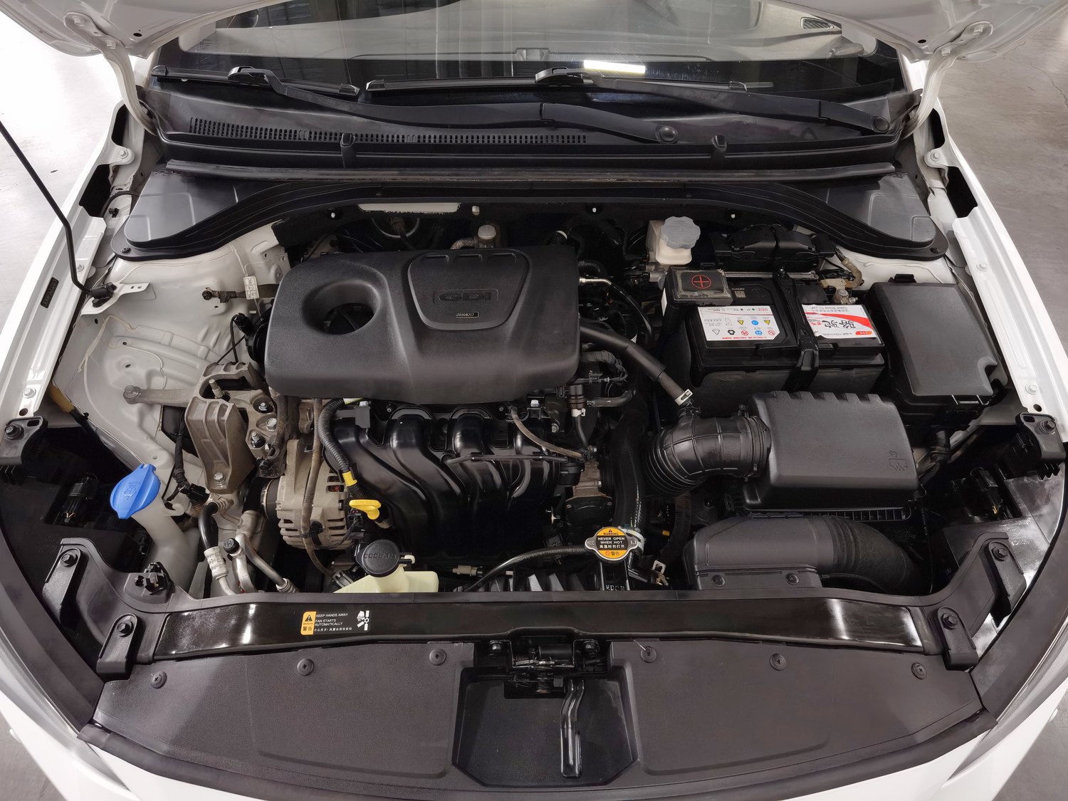 Used Hyundai Elantra 2016 1.6 AT