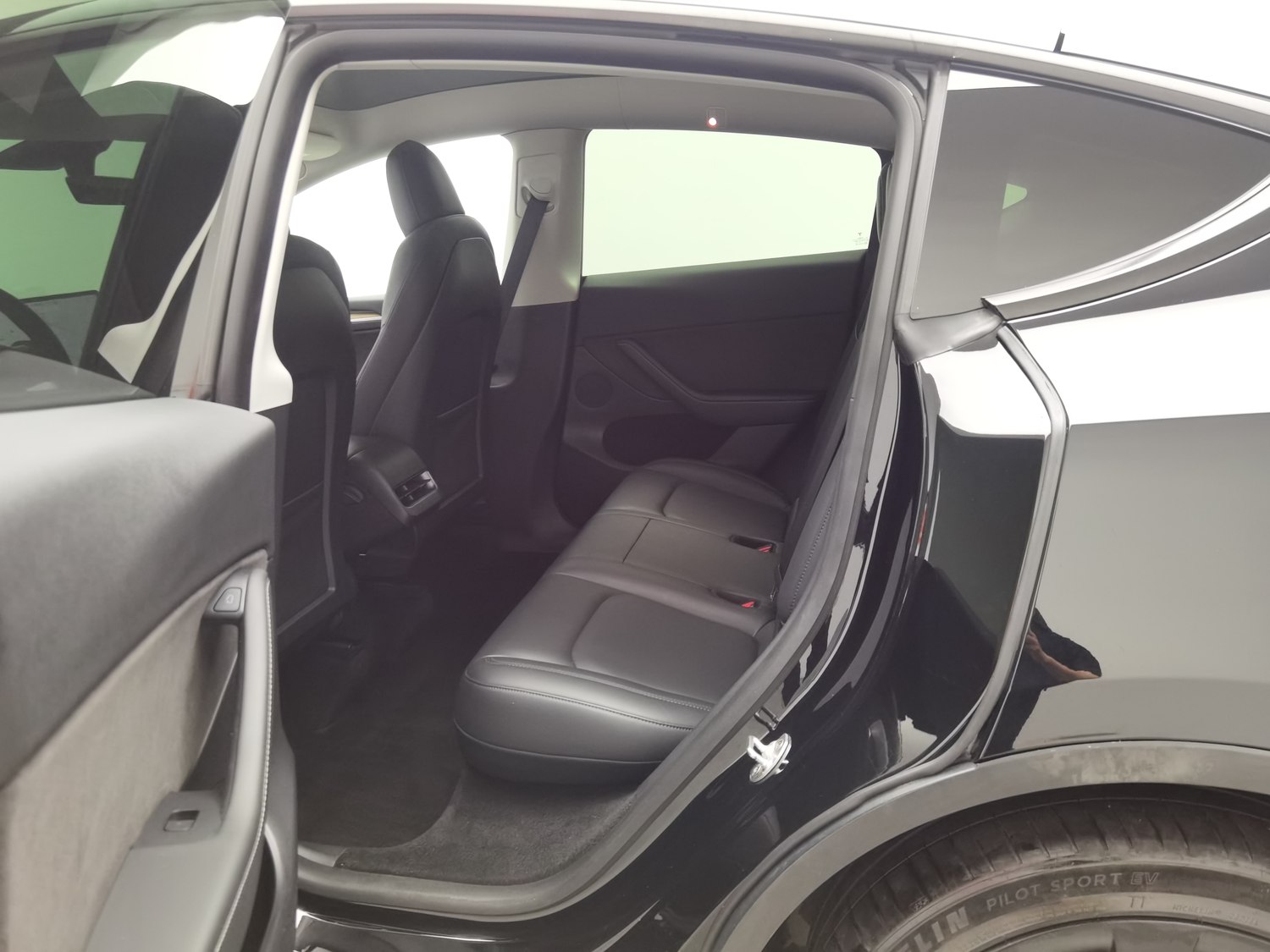 Used Tesla Model Y 2021