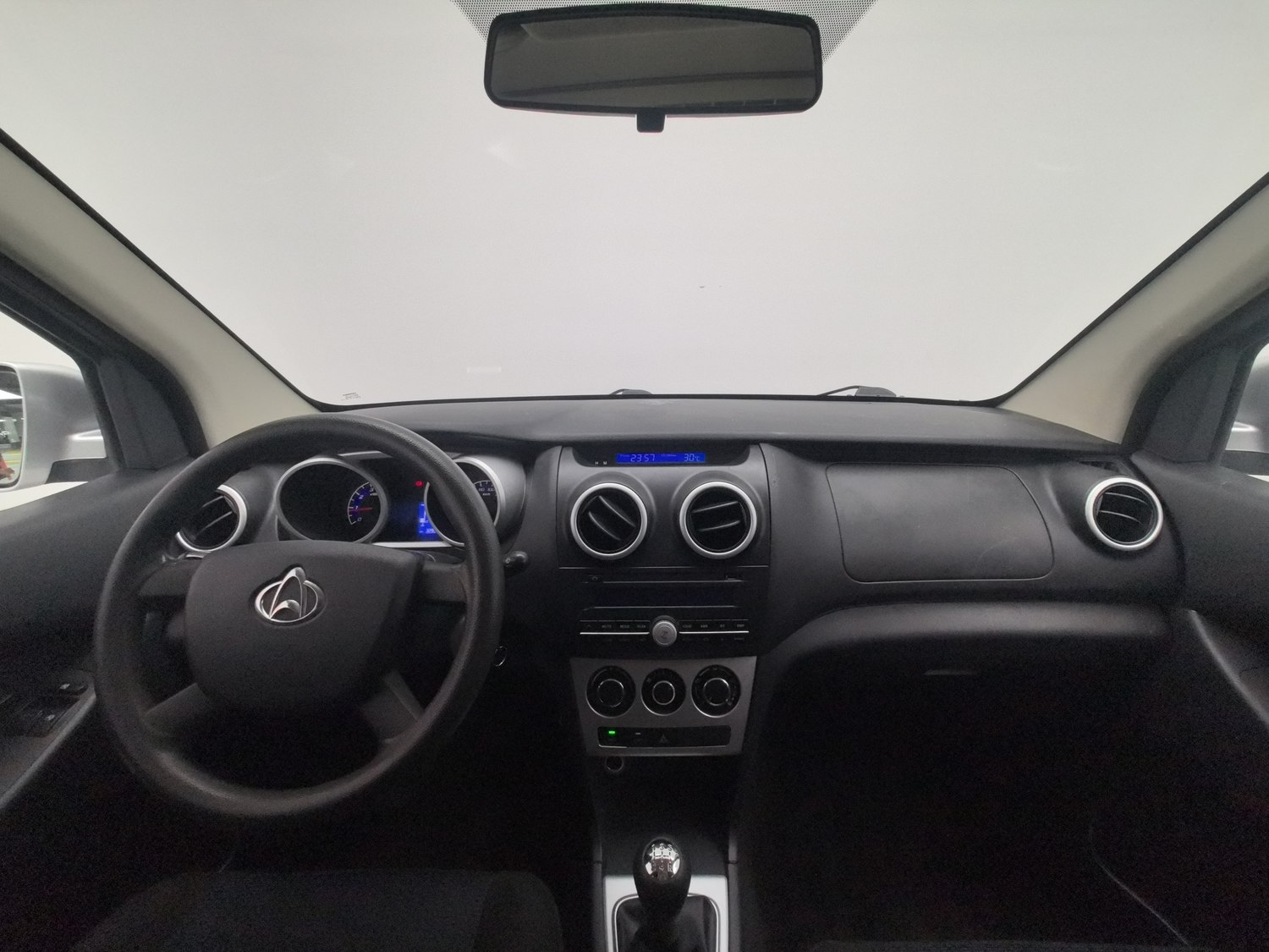 Used Changan Kaicene Onuo S 2014 1.5 MT