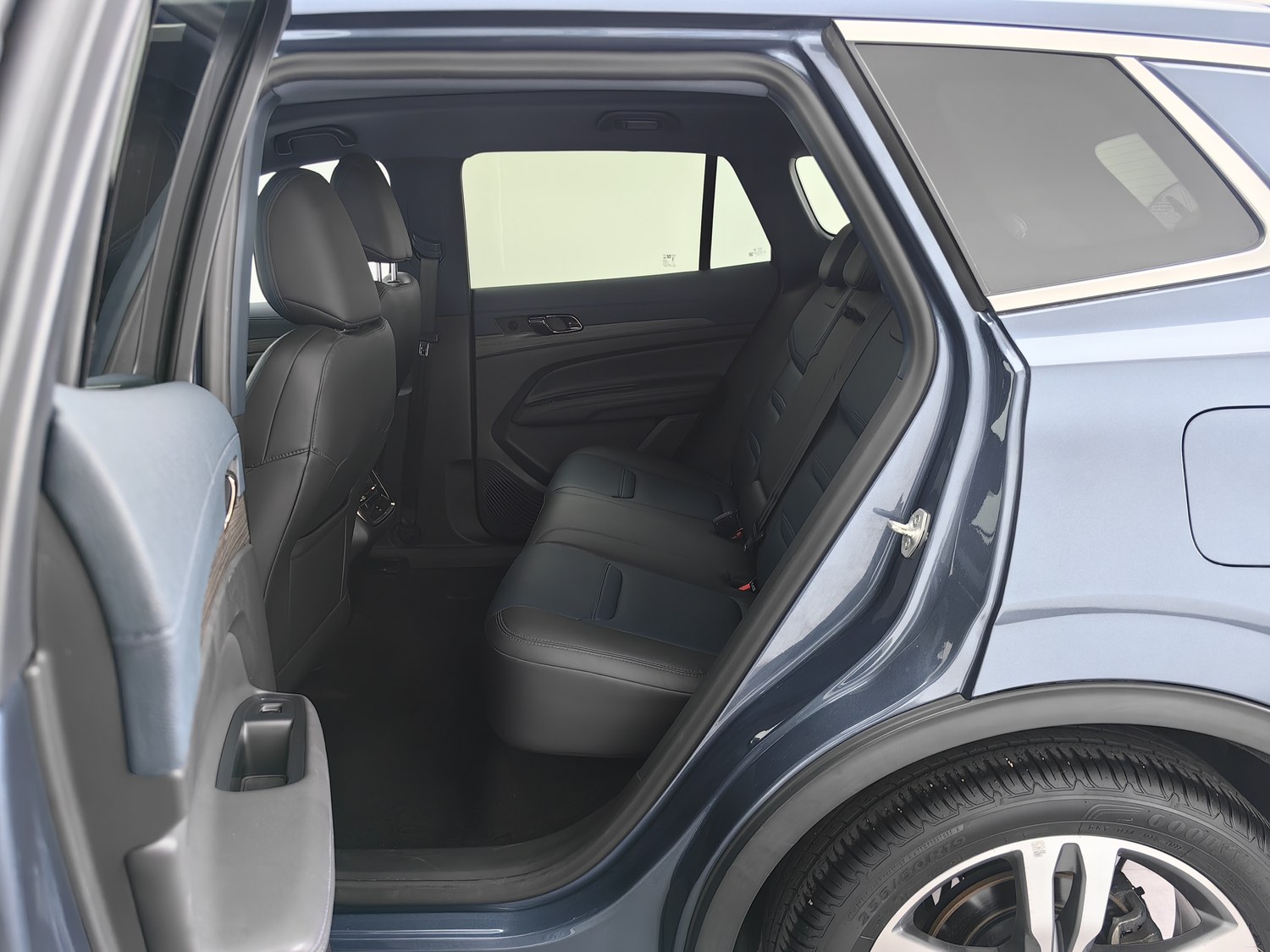 Used Ford Equator Sport 2022 1.5 AT