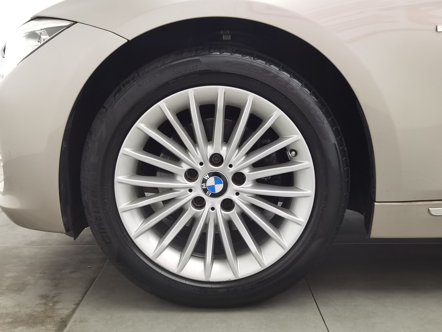 Used BMW THE3 2014 2.0 AT