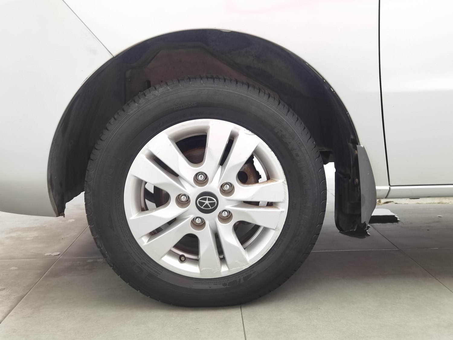 Used JAC Refine M3 2015 1.6 MT