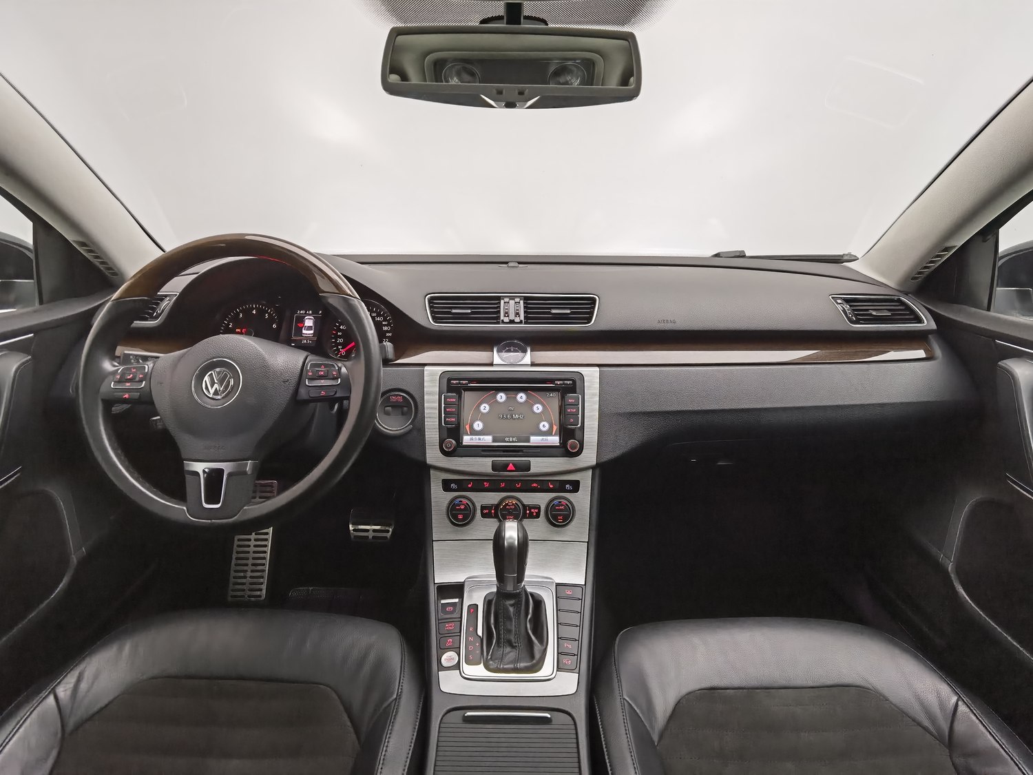 Used Volkswagen Magotan 2015 1.8 AT