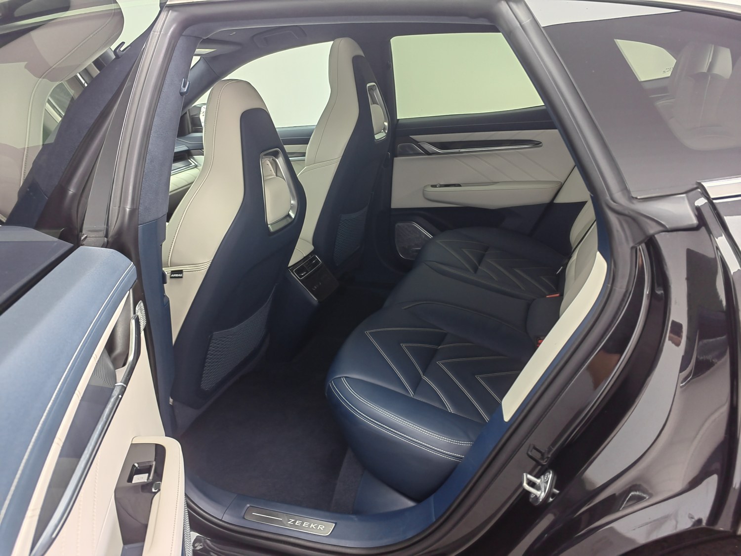 Used Zeekr 001 2022