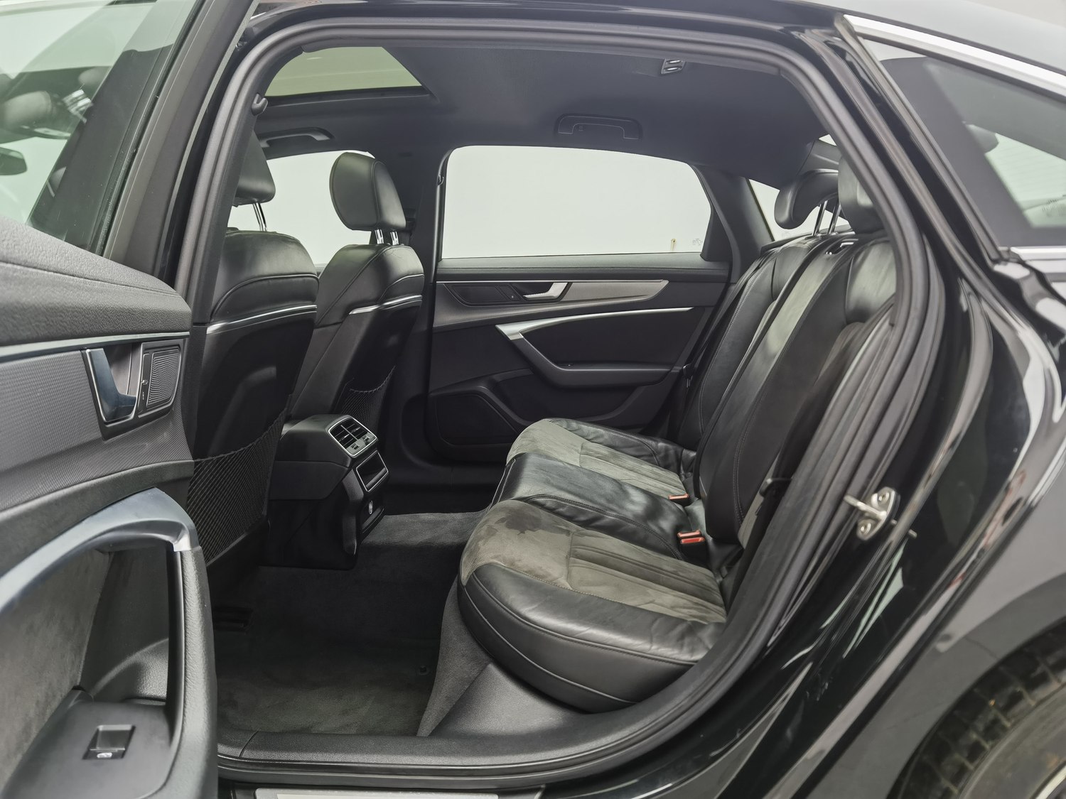 Used Audi A6L 2019 2.0 AT