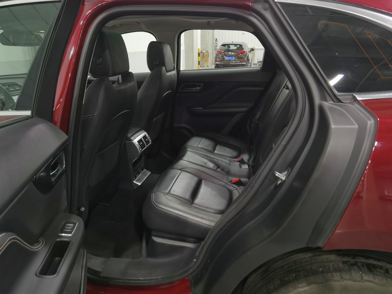 Used Jaguar F-PACE 2016 3.0 AT