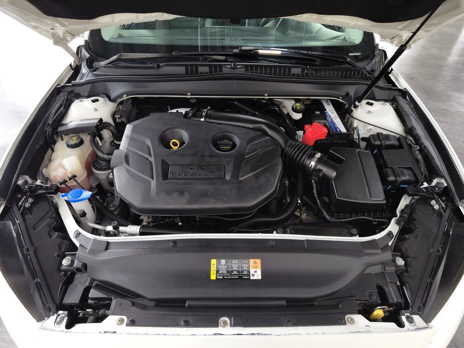 Used Ford Mondeo 2013 2.0 AT