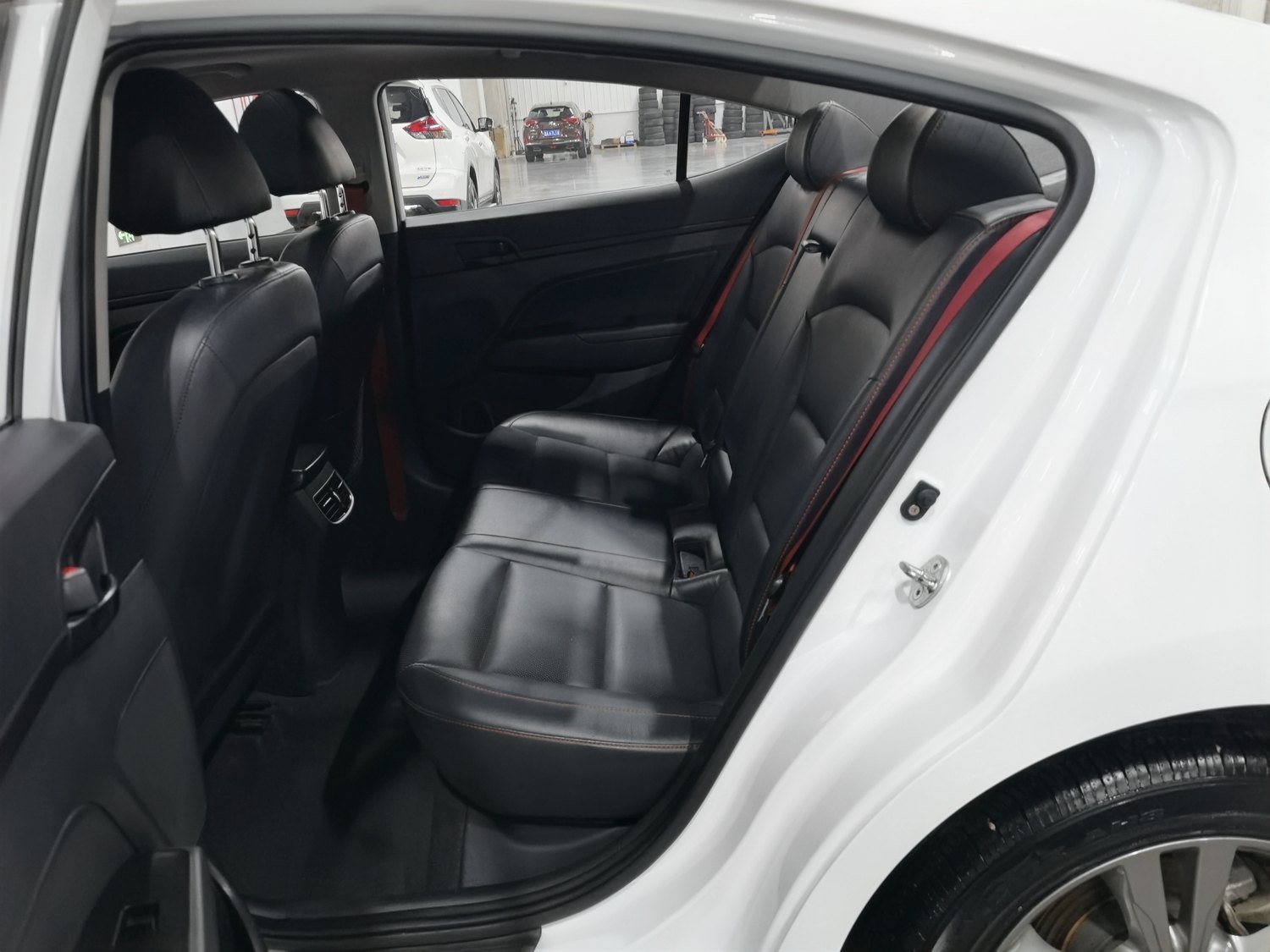 Used Hyundai Elantra 2016 1.4 AT