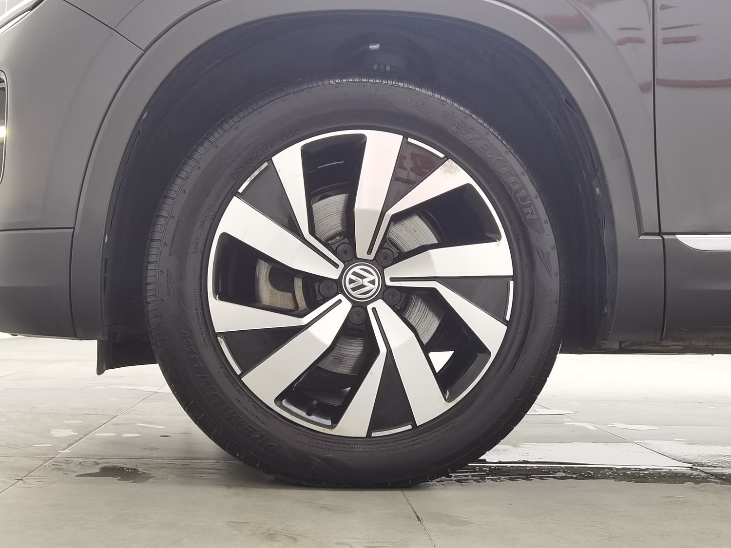 Used Volkswagen Tayron 2020 2.0 AT
