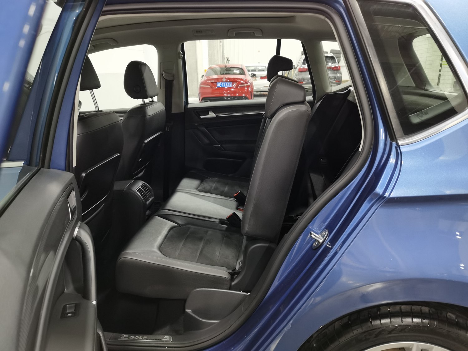 Used Volkswagen Golf Sportsvan 2018 1.4 AT