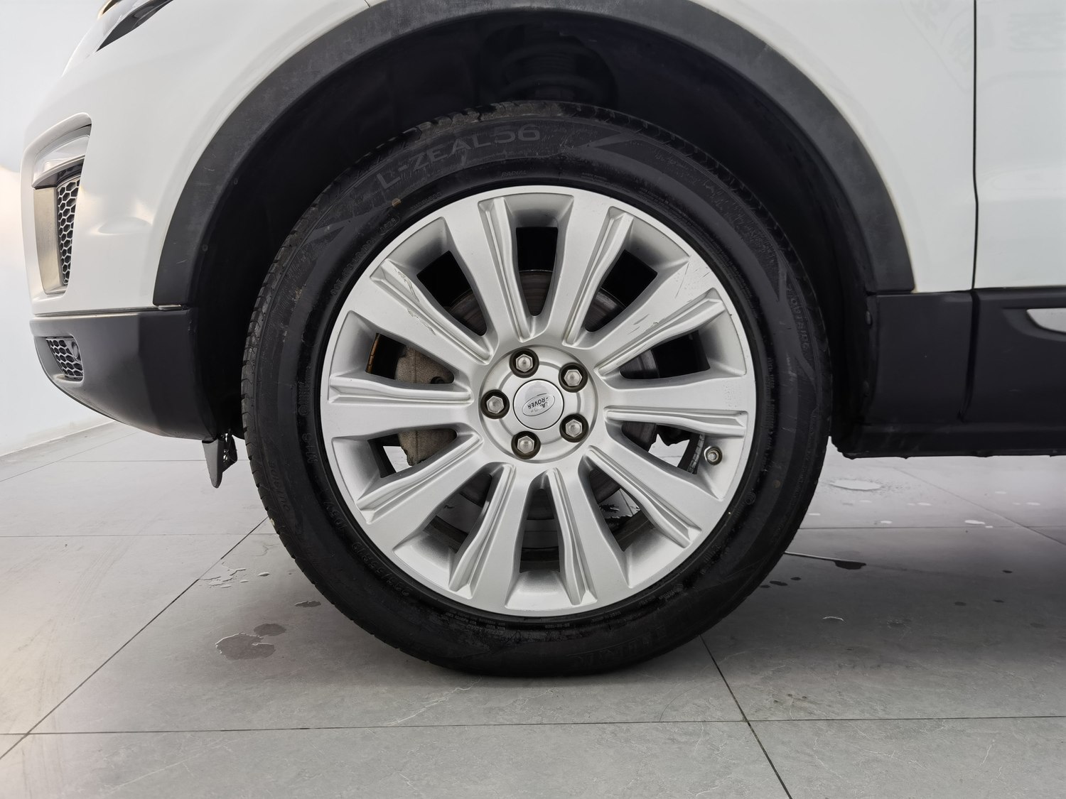 Used Land Rover Range Rover Evoque 2016 2.0 AT