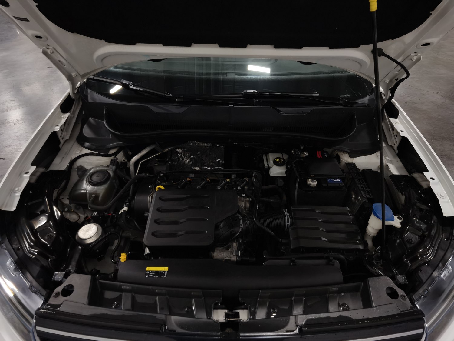 Used Volkswagen T-Cross 2021 1.5 AT
