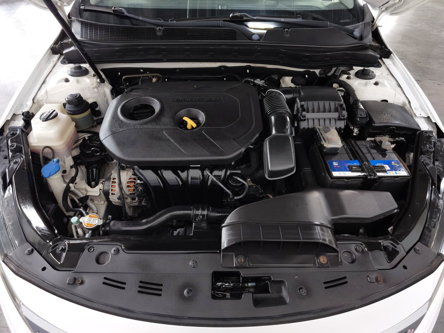 Used Kia K5 2012 2.0 AT