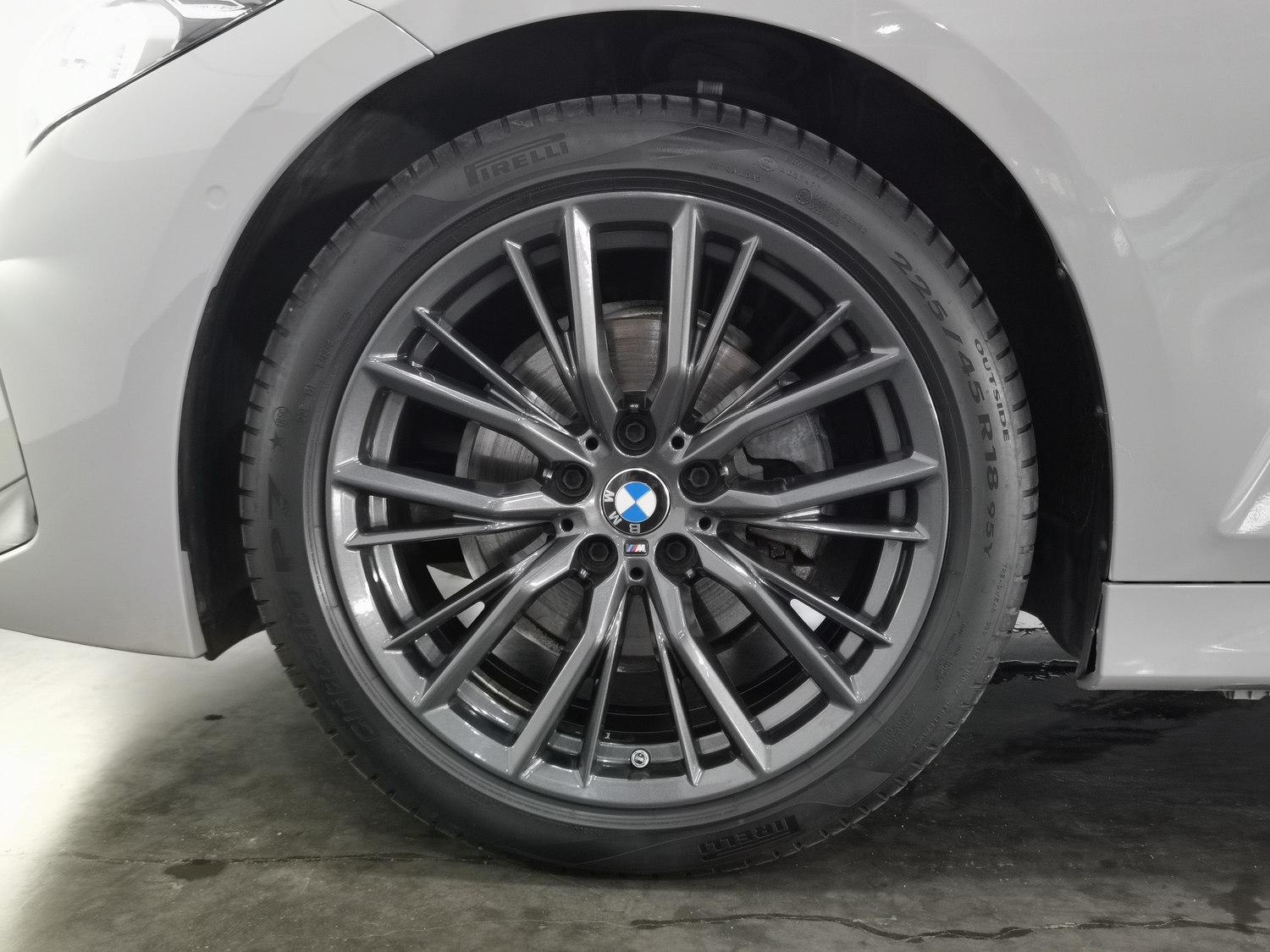 Used BMW THE3 2024 2.0 AT