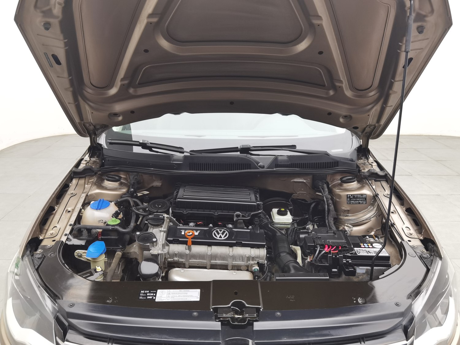 Used Volkswagen Bora 2014 1.6 MT