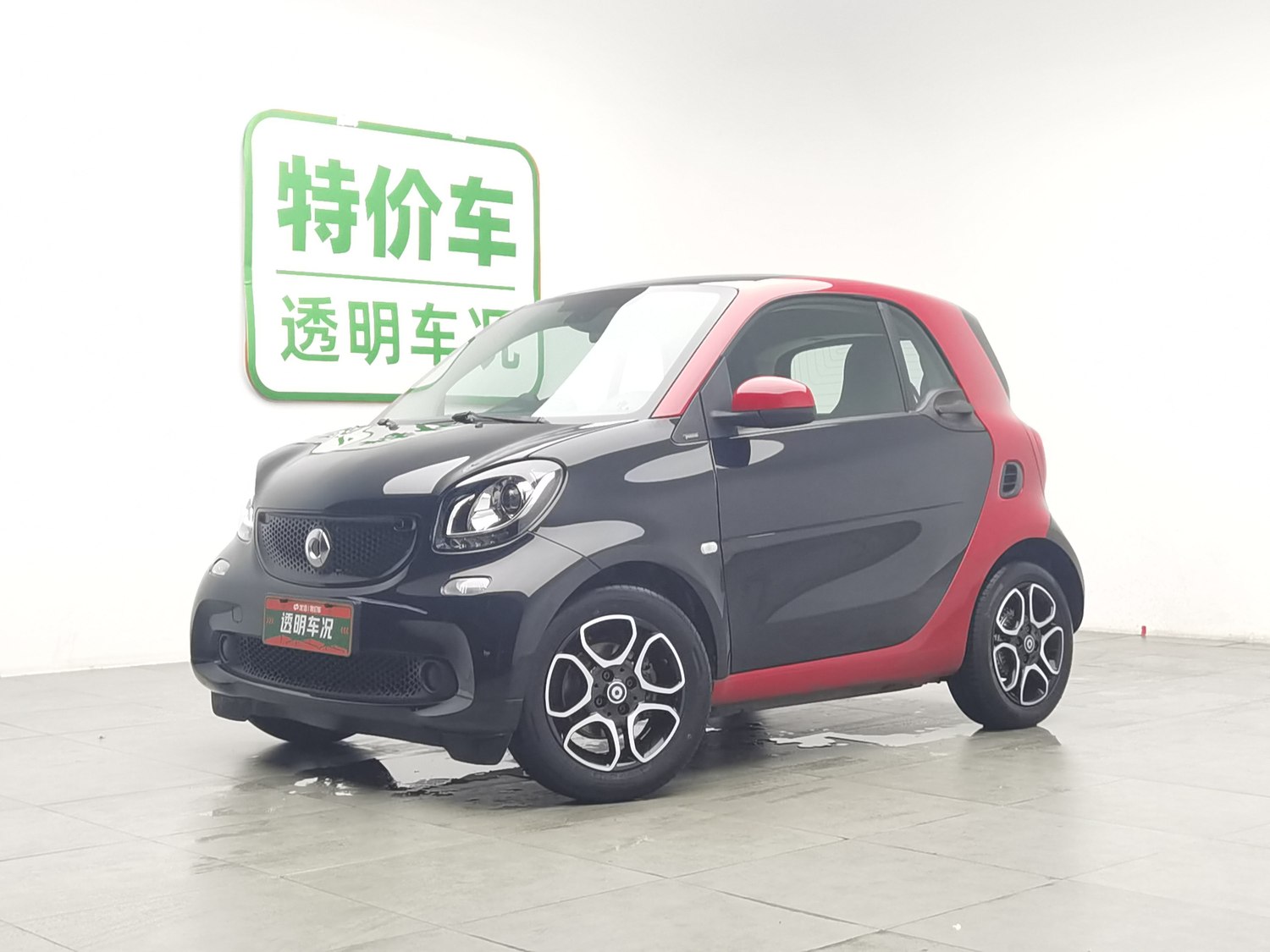 Used smart fortwo 2019 0.9 AT