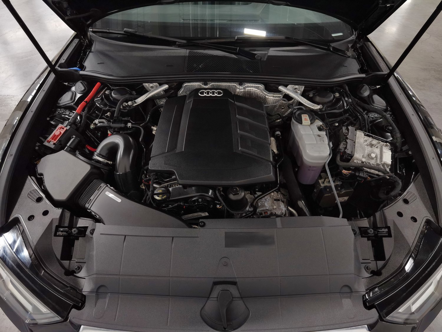 Used Audi A6L 2022 2.0 AT