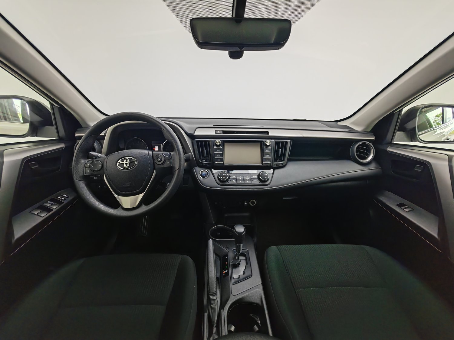 Used Toyota RAV4 2019 2.0 AT