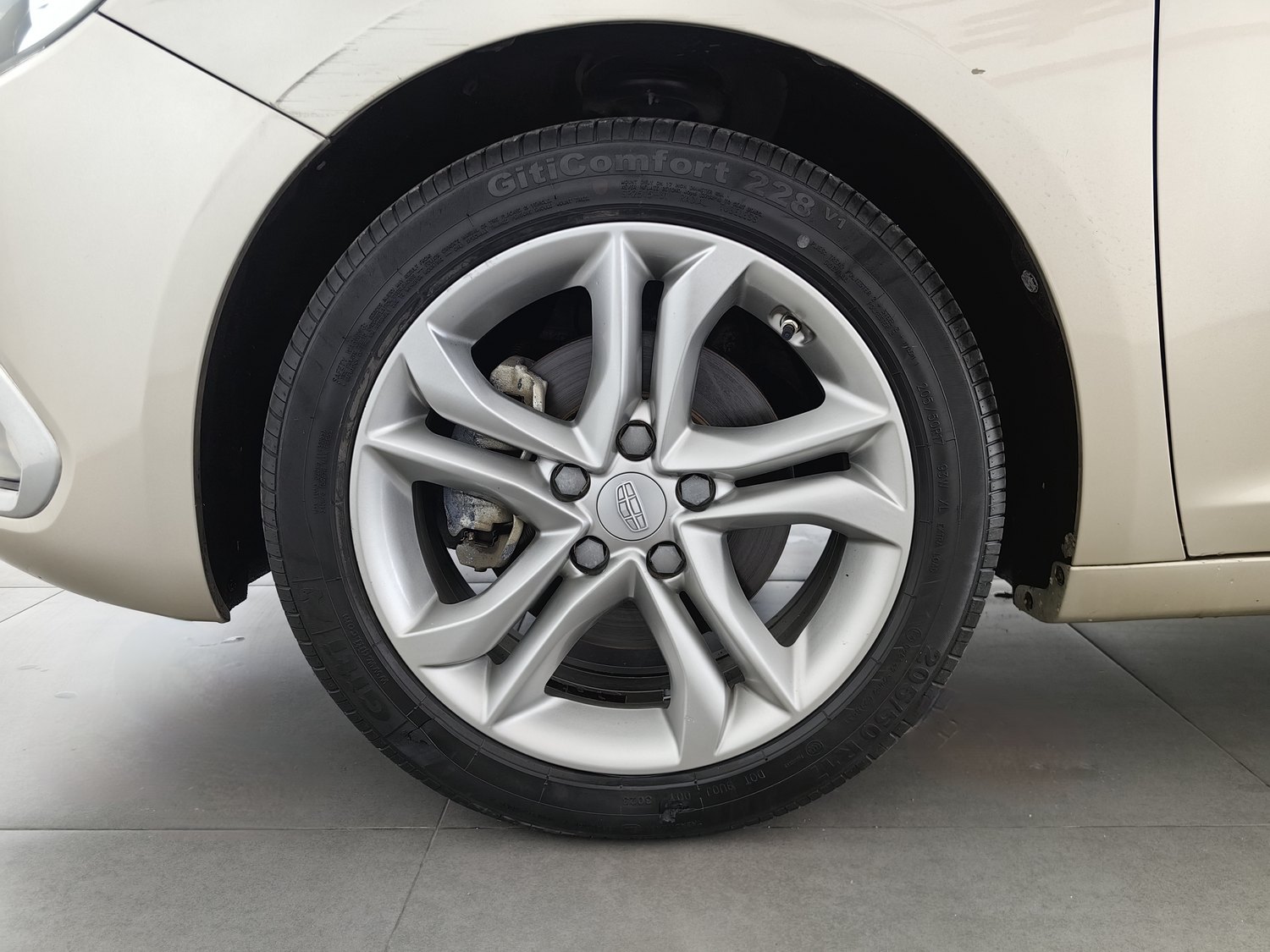 Used Geely Emgrand GL 2017 1.3 AT