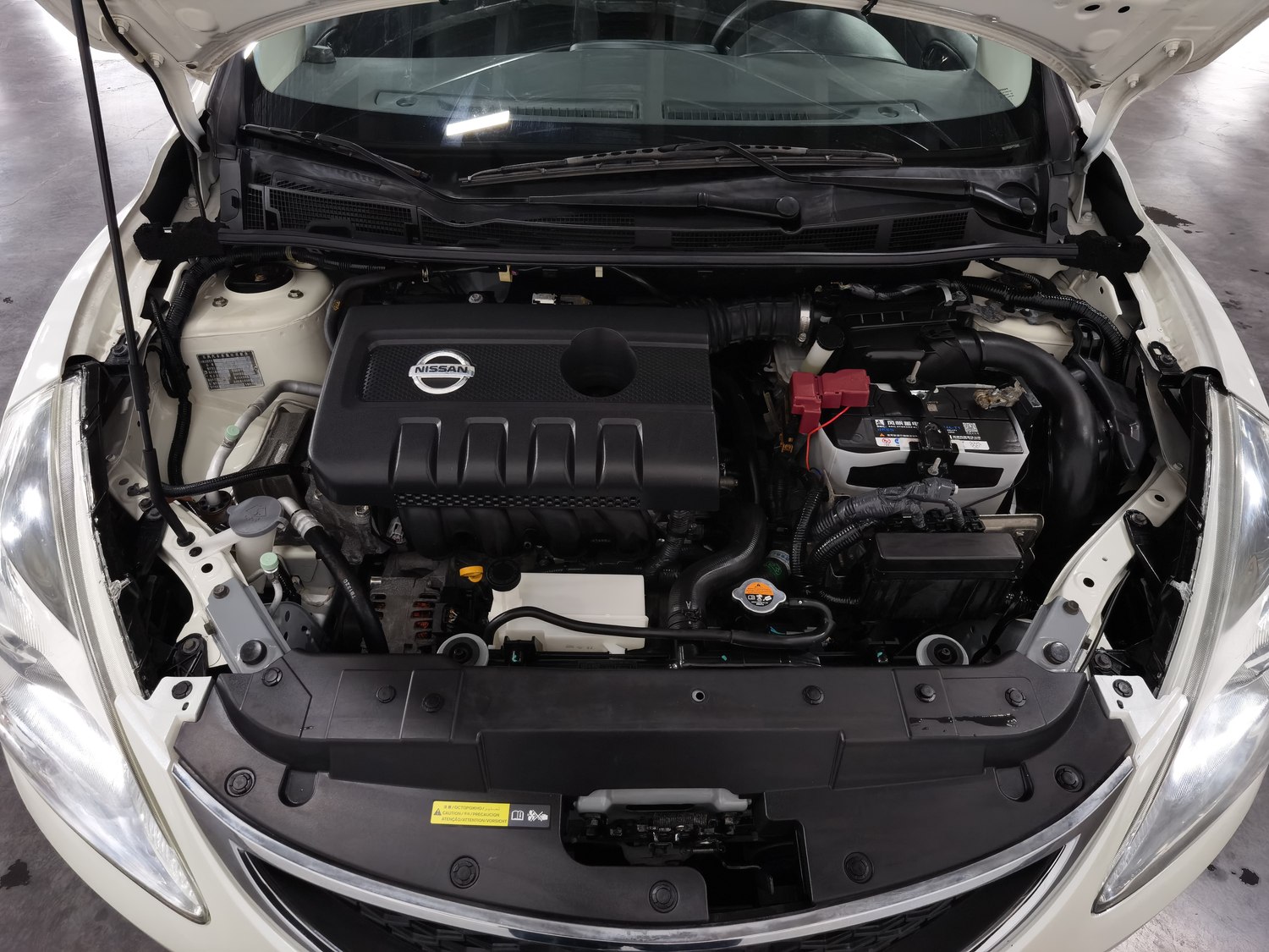 Used Nissan Tiida 2014 1.6 AT
