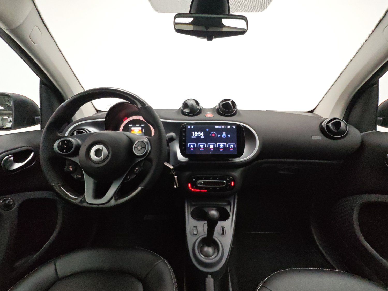 Used smart fortwo 2019 0.9 AT
