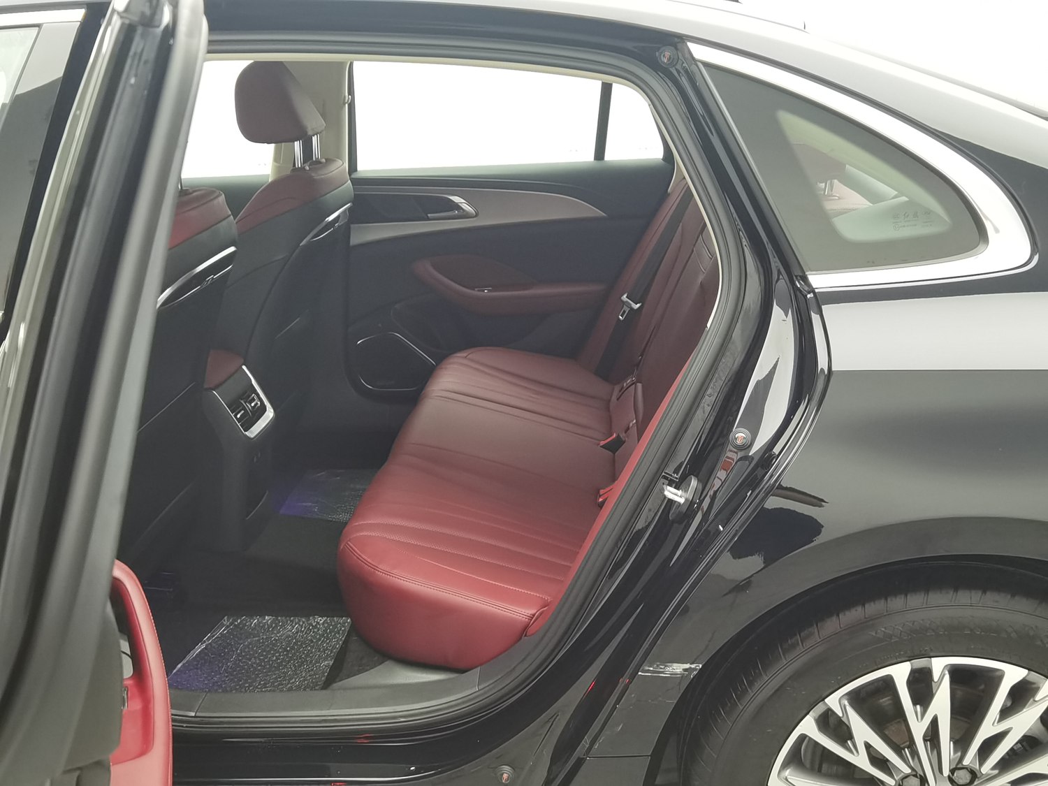 Used Hongqi H5 2023 1.5 AT